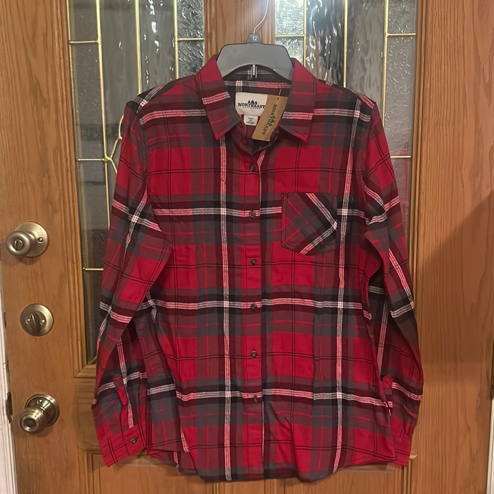 NORTHEAST OUTFITTERS CLASSIC LIGHTWEIGHT FLANNEL:RED/BLACK PLAID: NWT: L